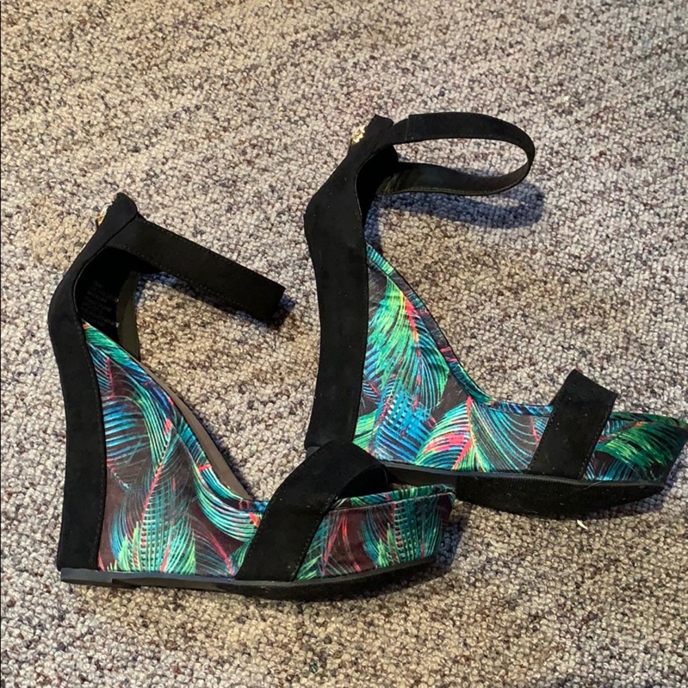 Platform wedge sandals